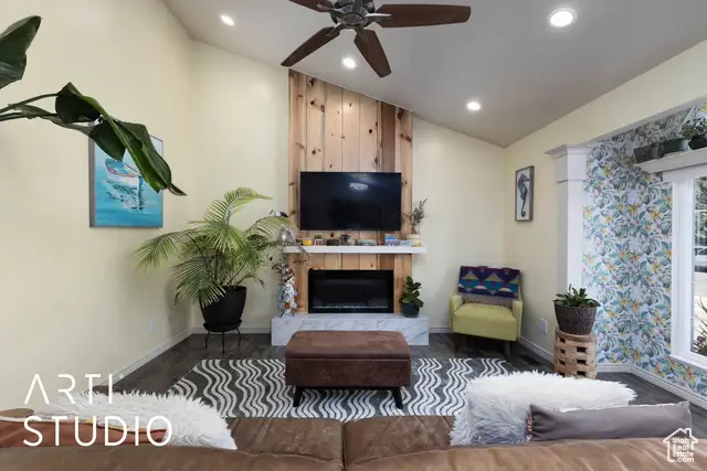 1135 N New Jersey Ave, Harrisville, UT 84404 - Image #3