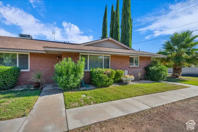 214 Cactus Ln #1, Washington, UT 84780 - Image #1