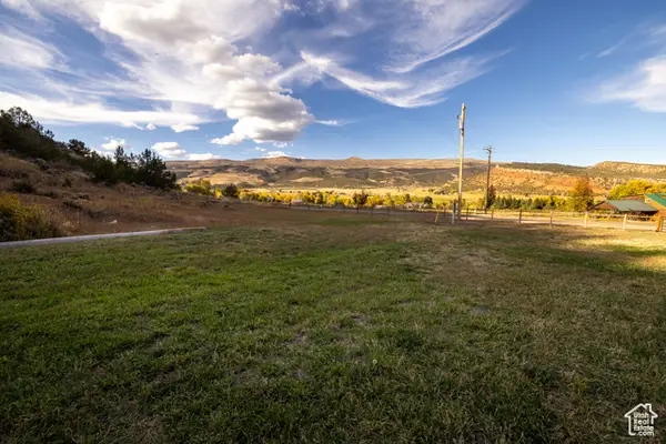 6569 N Dry Fork Cyn Rd, Vernal, UT 84078