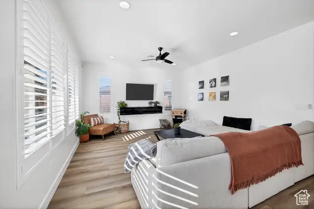 3052 E Photinia Dr, Saint George, UT 84790 - Image #3