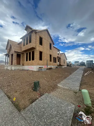 6798 W South Jordan Pkwy S #474, South Jordan, UT 84009