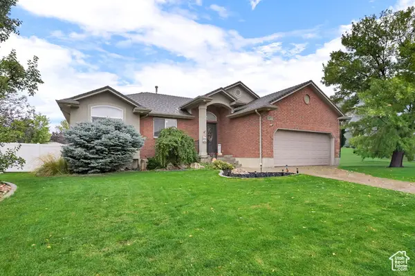 871 W 3875 S, Riverdale, UT 84405