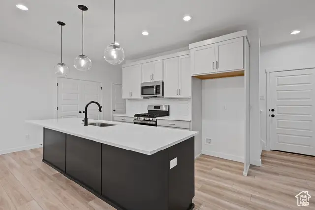 6974 W Lake Ave, South Jordan, UT 84009 - #3