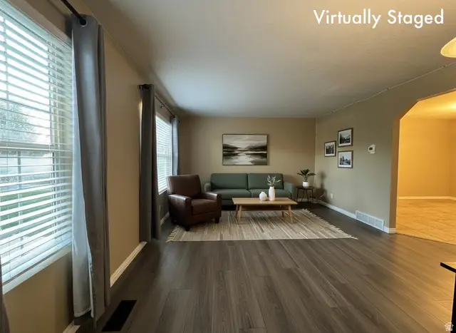 361 E 525 S, Clearfield, UT 84015 - Image #2