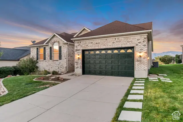 1267 E Hickenlooper Way S, Draper, UT 84020 - Image #2