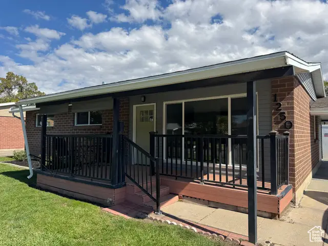 1250 N Buccaneer Dr, Salt Lake City, UT 84116 - Image #1