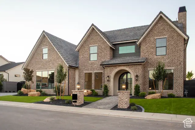 668 E Chloe Ln, Washington, UT 84780 - Image #1