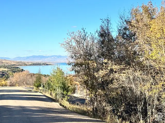 1356 N Sculpin Loop #105, Garden City, UT 84028 - #3