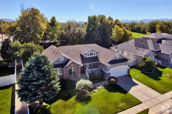 290 E Regent Park Ct S, Midvale, UT 84047