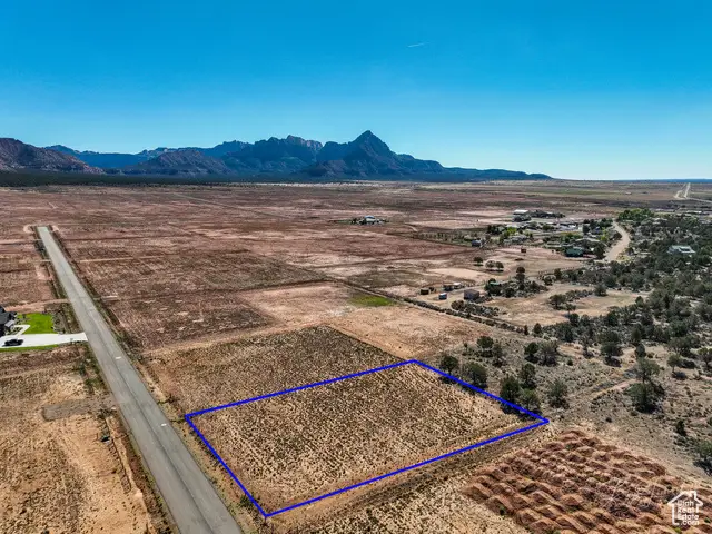 17 Daybreak Mesa Dr #17, Apple Valley, UT 84737 - Image #2