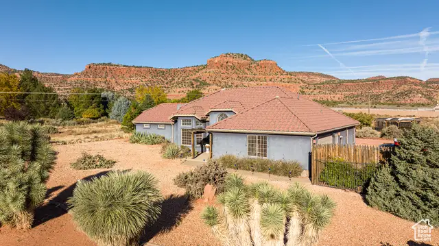530 W Powell Dr, Kanab, UT 84741 - Image #1