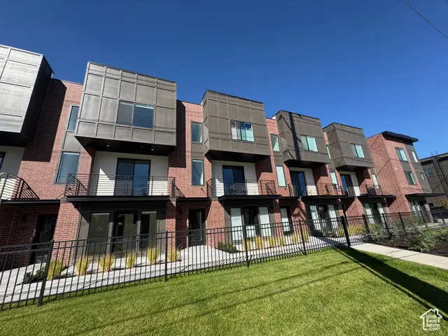 568 E Dolores Cv #4, Salt Lake City, UT 84107 - Image #1