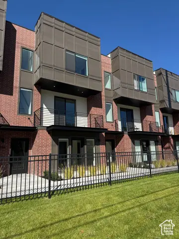 568 E Dolores Cv #4, Salt Lake City, UT 84107 - Image #3