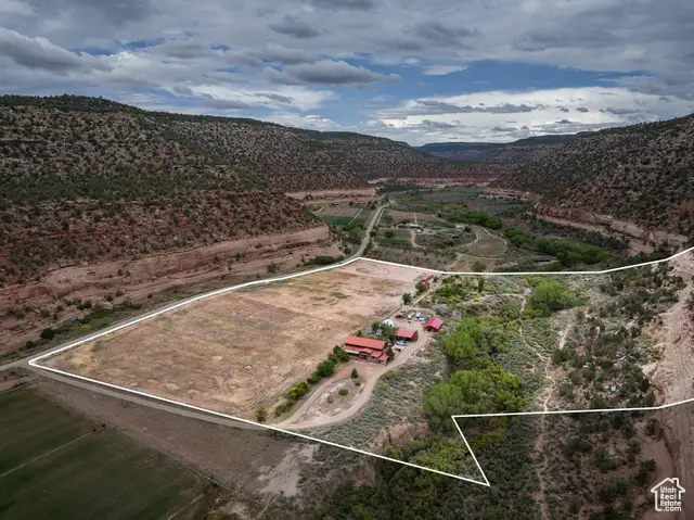 1095 S Montezuma Canyon Rd, Monticello, UT 84535 - Image #2