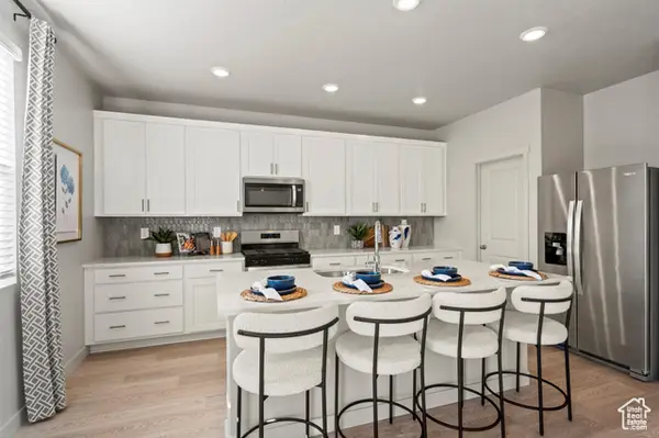 3501 N Browning St #1524, Eagle Mountain, UT 84005