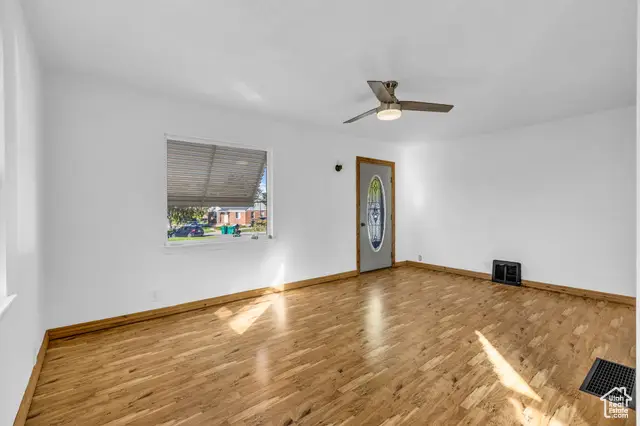 153 Ross Dr, Clearfield, UT 84015 - Image #3