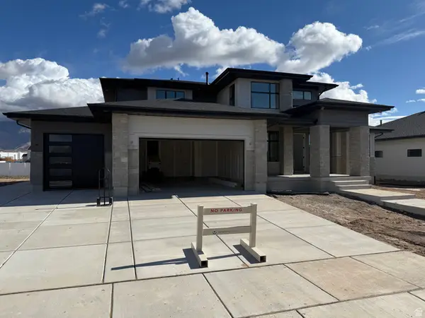 316 N Amber Ln, Layton, UT 84041