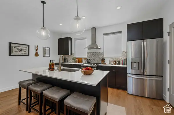 493 E Alice Way, Layton, UT 84041