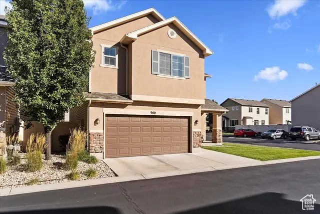 940 W Stonehaven Dr, North Salt Lake, UT 84054 - Image #2