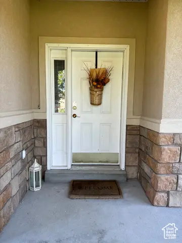 7173 S Kristilyn Ln W, West Jordan, UT 84084 - Image #2