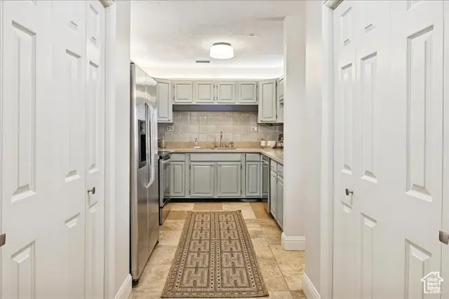 560 E South Temple #201, Salt Lake City, UT 84102 - Image #3