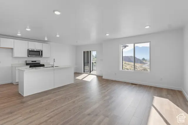 337 E Glencoe Dr #1091, Saratoga Springs, UT 84048 - Image #3