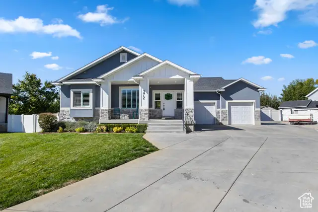 372 W Clark Cir, Farmington, UT 84025 - Image #1