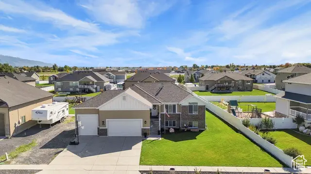 2405 W 2825 N, Farr West, UT 84404 - Image #2