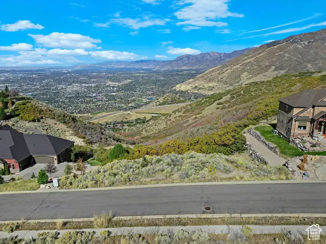 1349 E Elk Dr #33, Draper, UT 84020 - Image #1