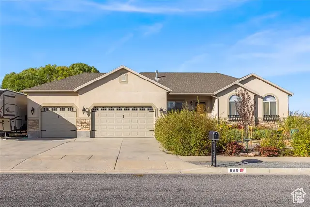 690 W Sagewood Cir S, Grantsville, UT 84029 - Image #1
