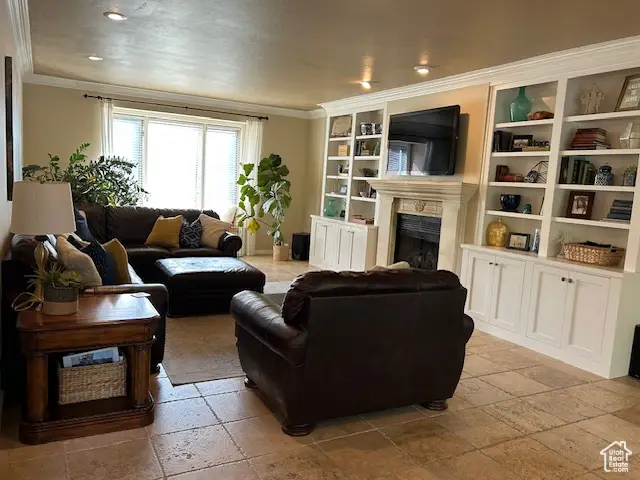 1637 E Matlock Ct, Sandy, UT 84093 - Image #2