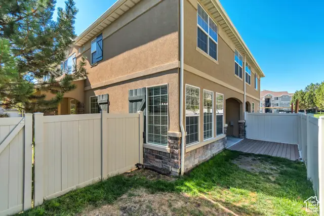 1078 W 70 N, Pleasant Grove, UT 84062 - Image #3