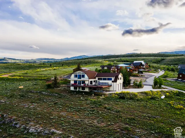 588 W Raspberry Patch Rd, Garden City, UT 84028 - Image #3