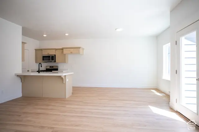 672 N 500 E #115, Salem, UT 84653 - Image #3