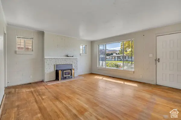 590 W 1000 S, Woods Cross, UT 84010