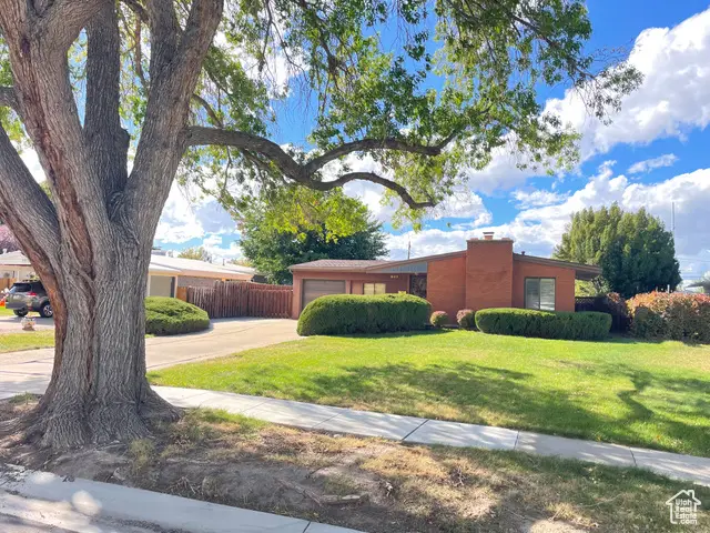 949 N Oakley St, Salt Lake City, UT 84116 - Image #1