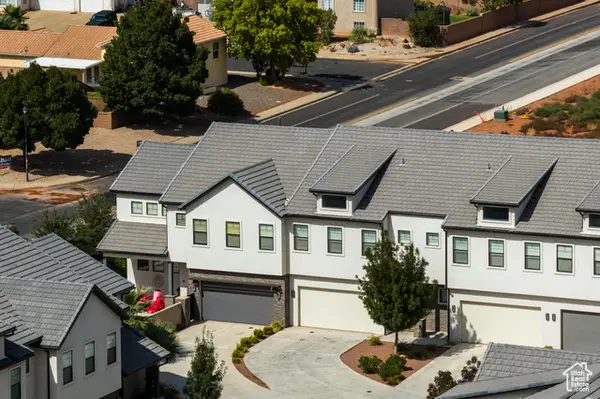 2600 Ocotillo Way #34, Santa Clara, UT 84765