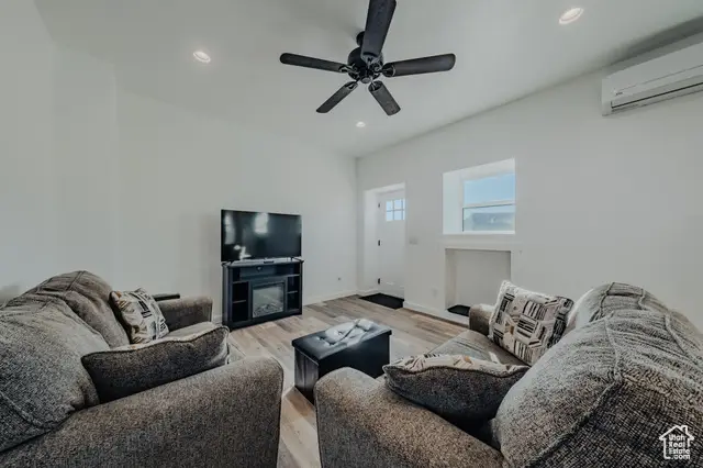 235 S Copper Rd, Kanab, UT 84741 - Image #3