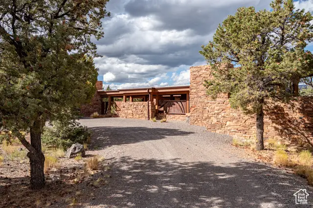 2277 E Broken Branch Dr #28, Boulder, UT 84716 - Image #2