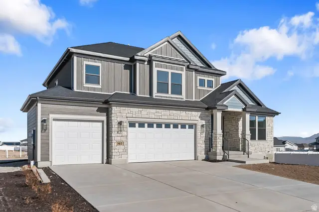 562 W Coyote Ridge Rd, Grantsville, UT 84029 - #3