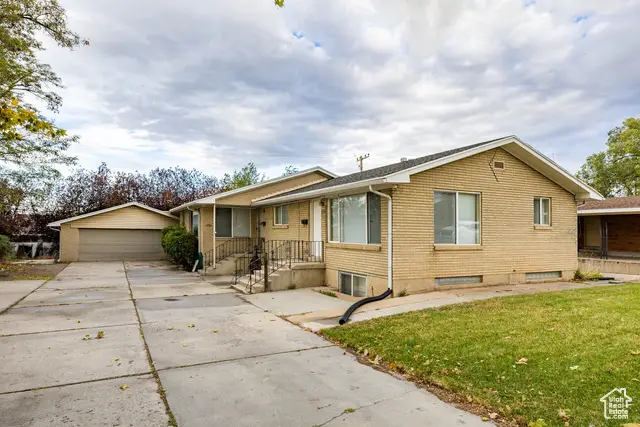 5643 S 2200 W, Roy, UT 84067 - Image #1