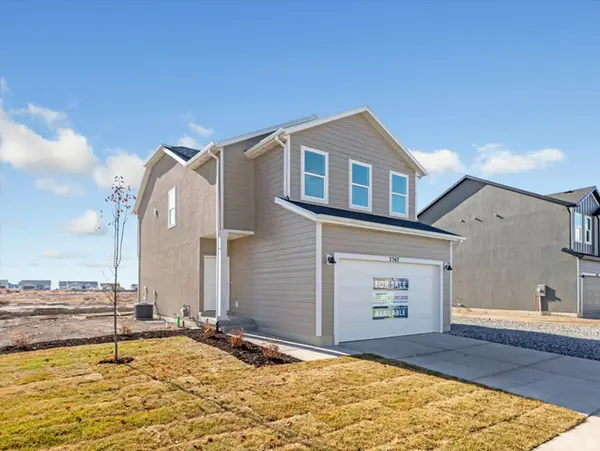 2362 E Woodbury Ln #548, Eagle Mountain, UT 84005