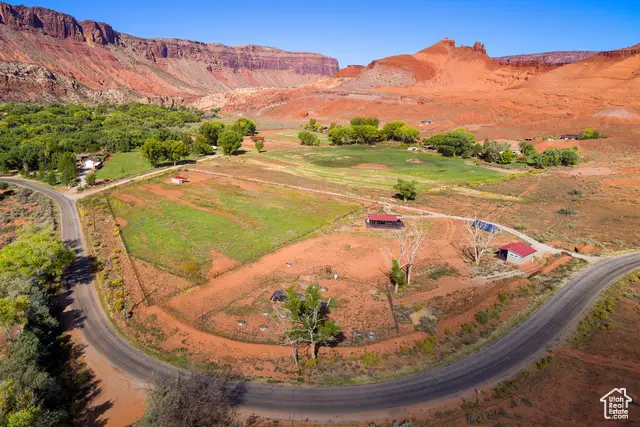 438 Castle Valley Dr Dr S, Castle Valley, UT 84532 - Image #2