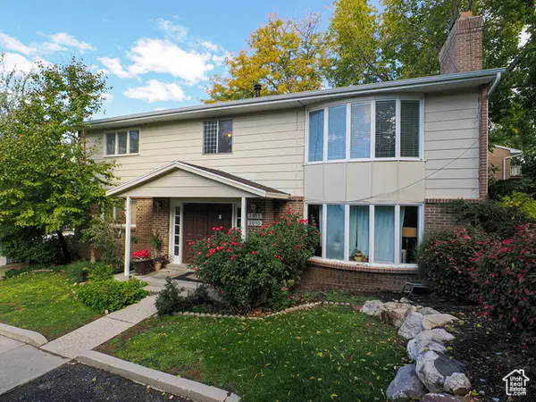 3012 E Casto Ln, Holladay, UT 84117