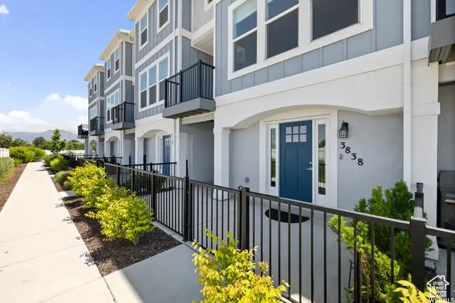 3838 W Kinglassie Ln, Taylorsville, UT 84129 - Image #1