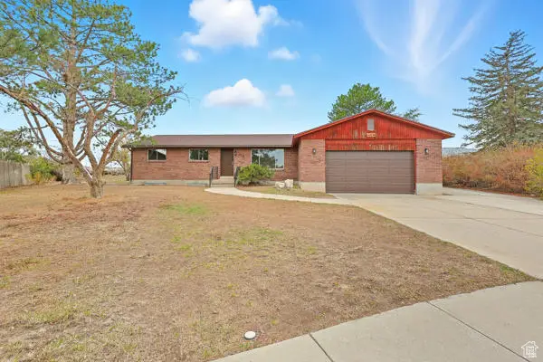 349 Belaire Cir, Grantsville, UT 84029 - Image #2