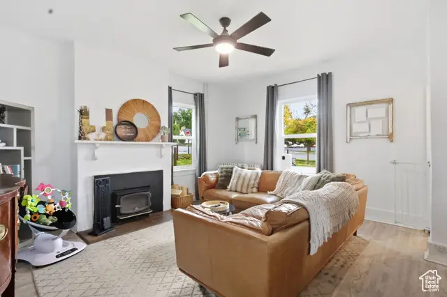 297 E 400 N, Logan, UT 84321 - Image #2