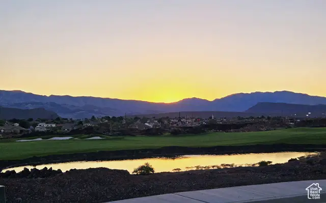 2429 S Phil Smith Ct #19, Santa Clara, UT 84765 - Image #2