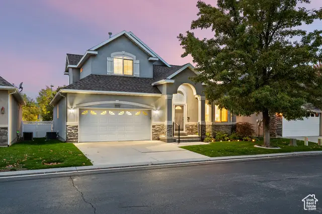 9892 S Cascade Park Dr E, Sandy, UT 84070 - Image #2