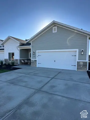 2664 S 2439 W #104, Syracuse, UT 84075